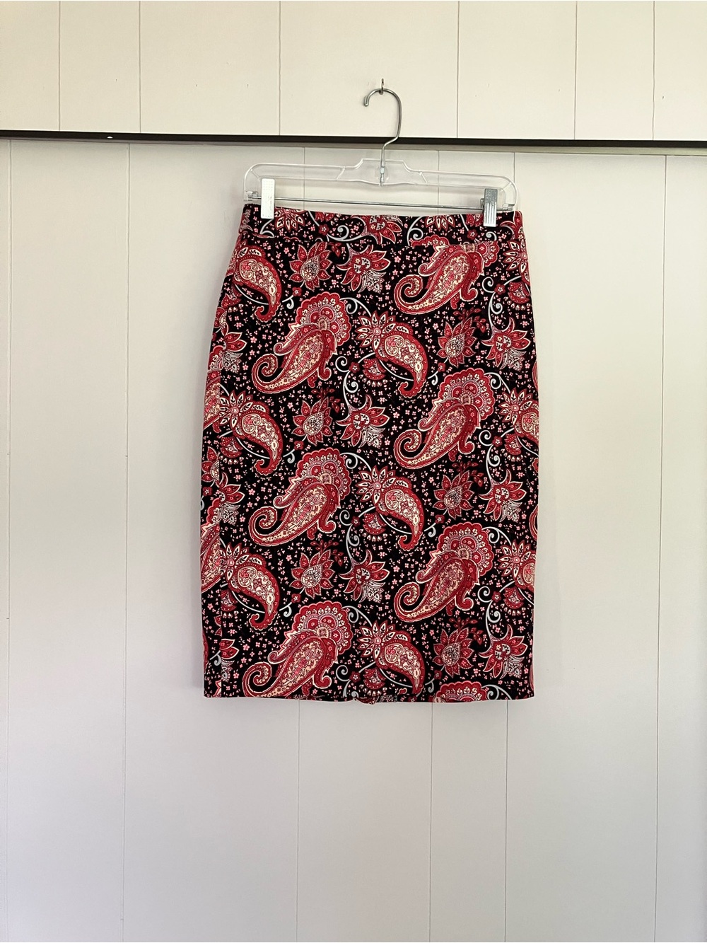 Talbots Petite 6P Paisley  Pencil Skirt Red Black Cotton Rayon Lined Stretch